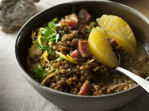 Serviervorschläge Und Beilagen Zu Linsensuppe Mit